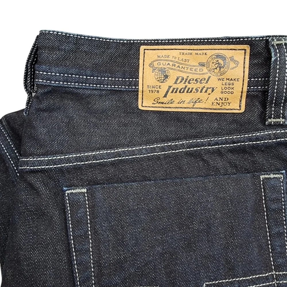 Diesel Viker Regular Straight Jeans Mens 36x34 Dark Blue Denim Button Fly ORZ29